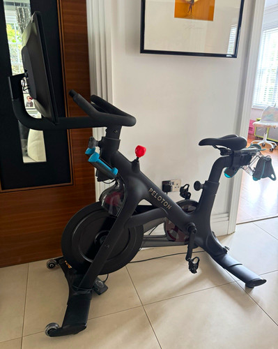 Peloton plus bike - peloton,
