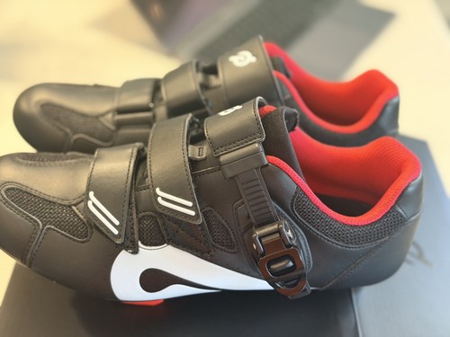 Peloton cycling bike - bike, shoes