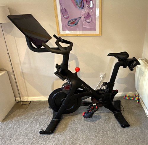 Peloton bike gen - gen, screen
