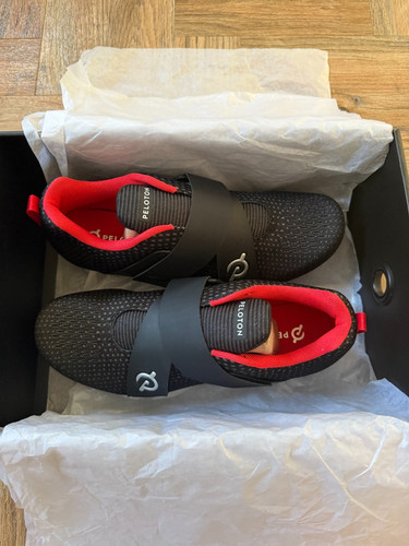Peloton alto bike cycling - alto,