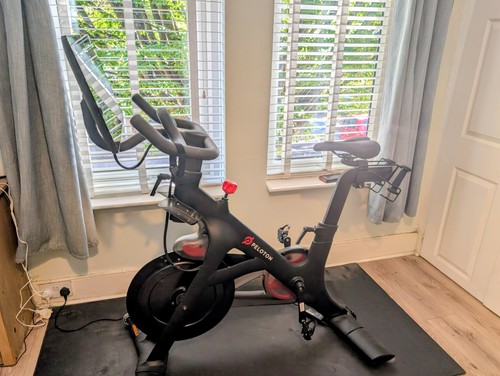 Peloton exercise bike great - bike,,