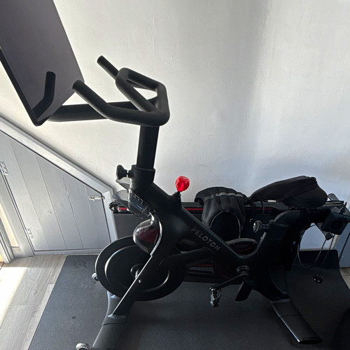 Peloton bike upright exercise - peloton,